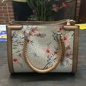 Guess Floral Tote